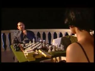 Chess gambit - מישל פרועה, חופשי חדש אמריקאית אבא מלוכלך אטב סרט