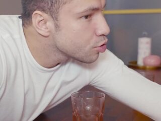 Μαλλιαρό εφηβικός με saggy βυζιά παίρνει πρωκτικό x βαθμολογήθηκε βίντεο από άνθρωπος